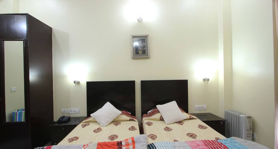 TG Stays Sector 28, Gurgaon 5
